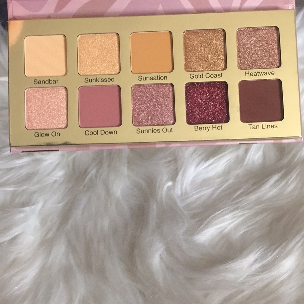 Violet Voss sunkissed summer eyeshadow palette